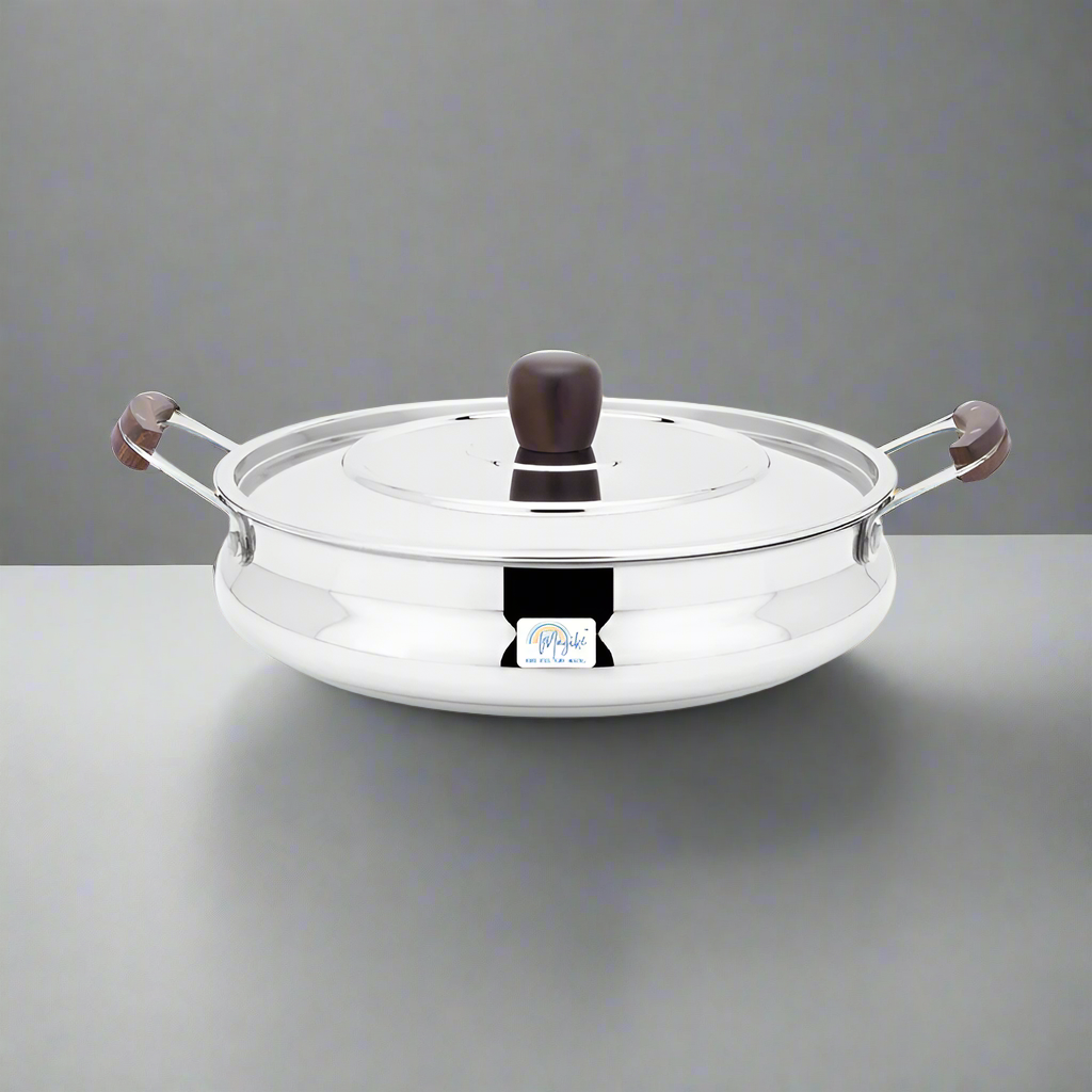 HANDI DISH WITH WOODEN HANDLES AND KNOB - PLAIN (MEDIUM)